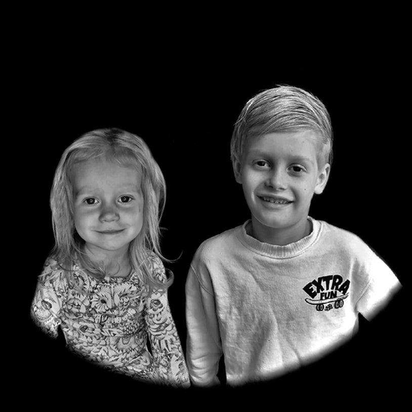 Custom portrait mirror engraving 30x30cm